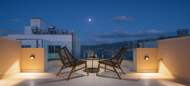 阿尔西亚套房(Althea Suites)图片