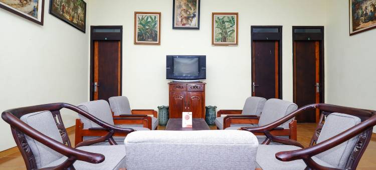 OYO 1414珍宝楼阁酒店(OYO 1414 Paviliun Permata)图片