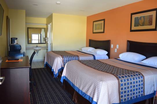 潘思维尔/卡尼斯波安特- 怀特橡树汽车旅馆(White Oaks Motel Pennsville/Carneys Point)