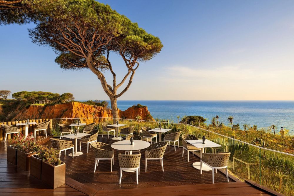 Pine Cliffs Hotel, a Luxury Collection Resort, Algarve Over view