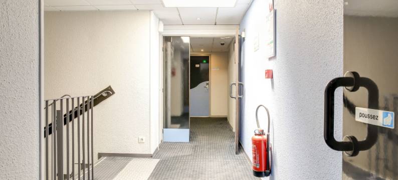 南瓦朗斯酒店(Hôtel Valence Sud)图片