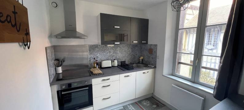 魅力帕约洛 超级中心(Le Charmant Paillot Hyper Centre classé)图片