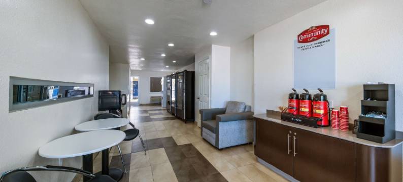 法默斯布兰奇6号汽车旅馆(Motel 6 Dallas, TX - Farmers Branch)图片