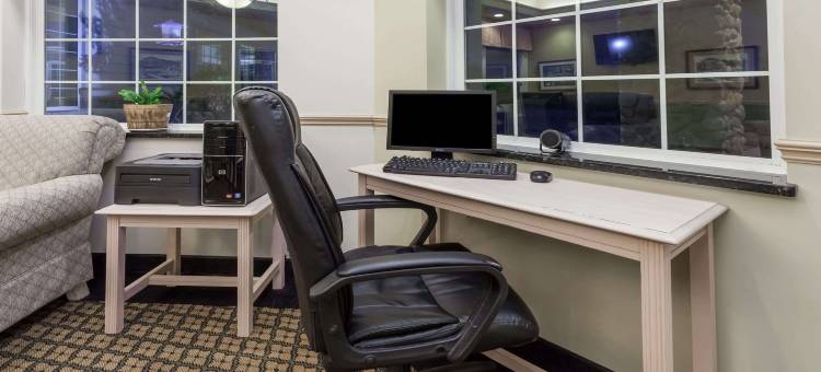 彭特沃戴斯酒店(Days Inn by Wyndham Pentwater)图片