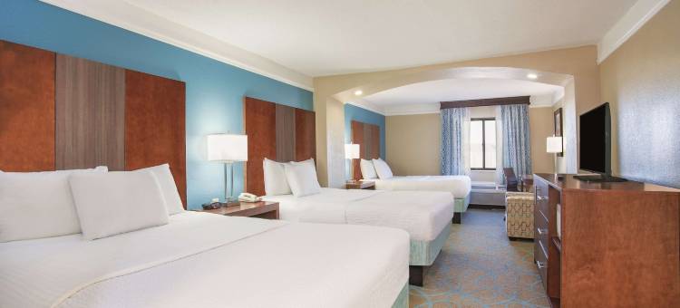 伊丽莎白敦拉昆塔温德姆套房酒店(La Quinta Inn & Suites by Wyndham Elizabethtown)图片