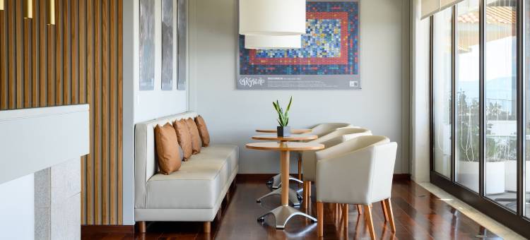 卡斯特罗布兰科美利亚酒店(Melia Castelo Branco)图片