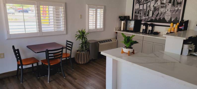 埃尔森特罗北温德姆速 8 酒店(Super 8 by Wyndham El Centro North)图片