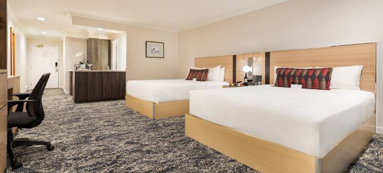 伯纳比商务会议行政套房酒店(Executive Suites Hotel & Conference Center, Metro Vancouver)图片