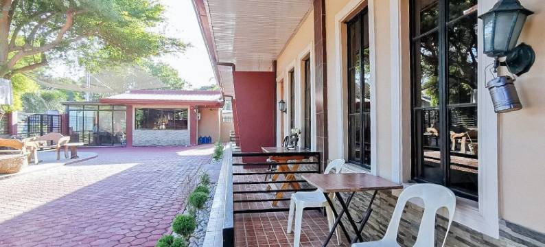 红多兹酒店-桑托斯将军城拉高(RedDoorz @ Lagao General Santos)图片