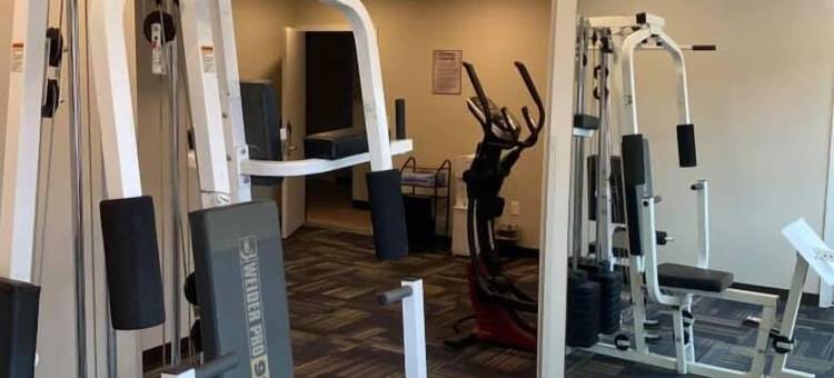 埃文斯维尔市中心凯艺套房酒店(Quality Inn & Suites Evansville Downtown)图片