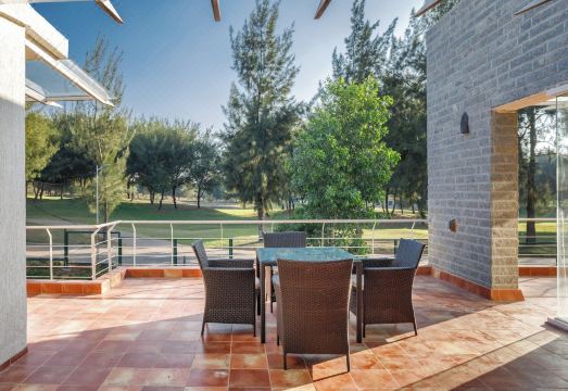 Golf View Home by Stayjade Hotel Overview