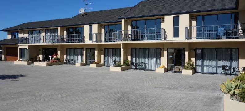 阿瓦隆庄园酒店(Avalon Manor Motel)图片