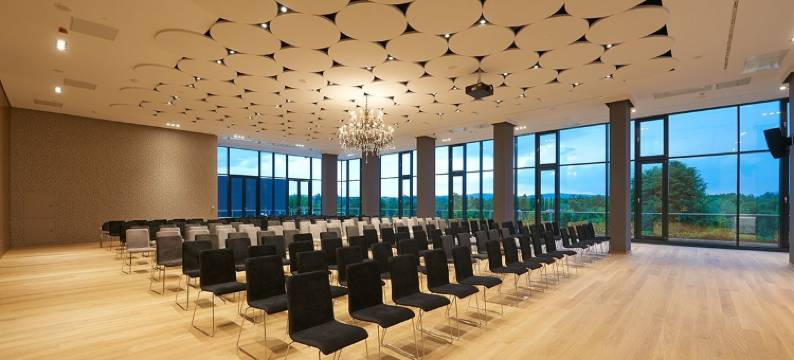 贾马酒店(Postojna Cave Hotel Jama)图片