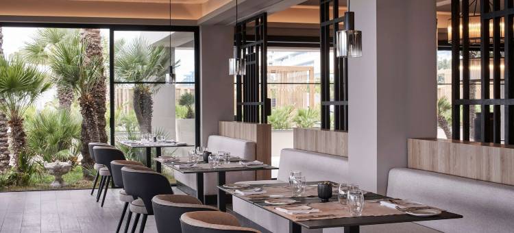阿玛德斯全套房海滩酒店及水疗中心 - 限成人(Ammades All Suites Beach Hotel - Adults Only)图片