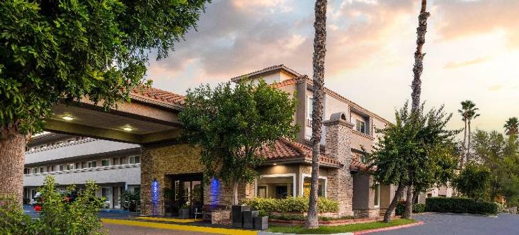 Holiday Inn Express 西米谷(Holiday Inn Express Simi Valley)图片