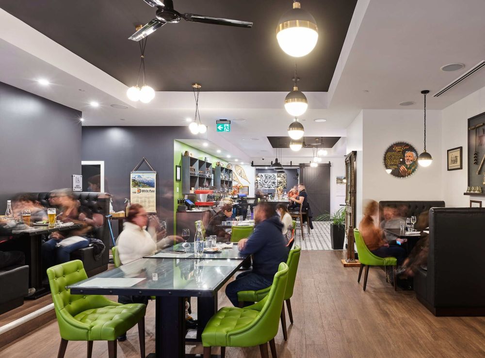 Raven Inn Whitehorse Over view