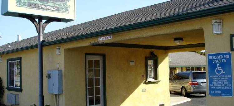 阿罗约乡村旅馆(Arroyo Village Inn)图片