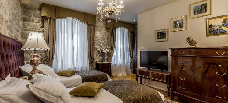 涅波斯别墅酒店(Villa Nepos Hotel)图片