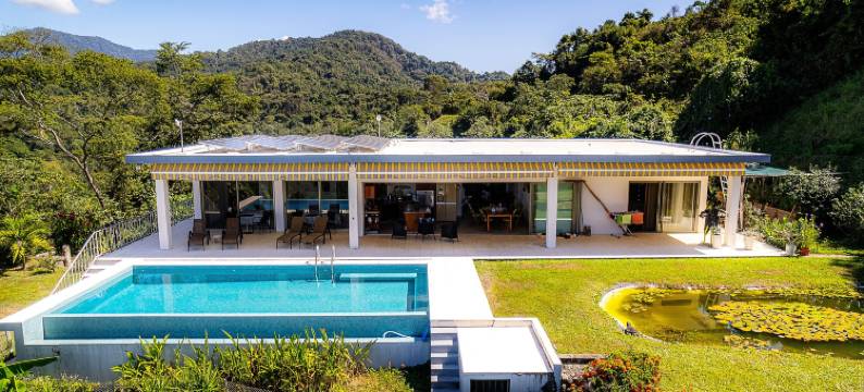 劳雷莱斯民宿(Casa Laureles)图片