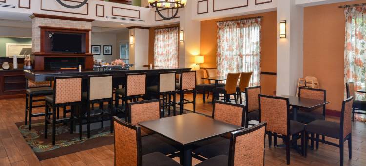 希尔顿欢朋套房酒店-普里茅斯(Hampton Inn & Suites Plymouth)图片