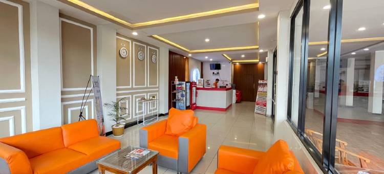 Surya集团幸运酒店(Lucky Hotel Purwodadi)图片