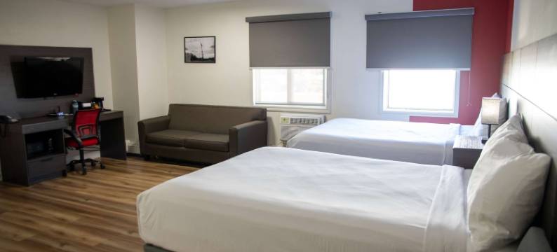 道森克里克戴斯酒店(Ramada by Wyndham Dawson Creek)图片