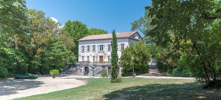 皮埃尔和度假村乐路雷特村(Village Pierre & Vacances le Rouret)图片