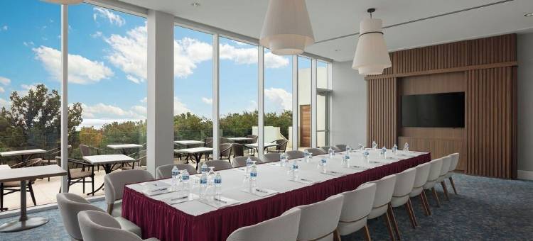 石窟湾海滩度假村(Grotto Bay Beach Resort)图片