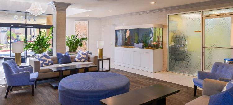 洛杉矶蒙特贝洛品质酒店及套房(Quality Inn & Suites Montebello - Los Angeles)图片