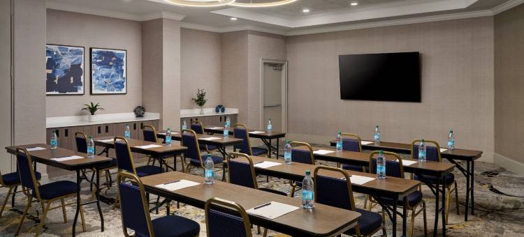 不伦瑞克希尔顿逸林酒店(DoubleTree by Hilton Brunswick)图片