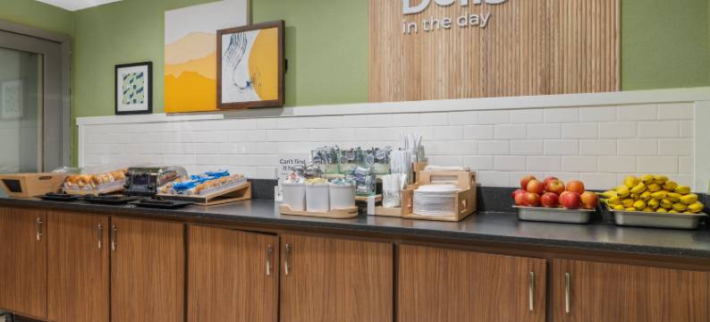 科罗拉多斯普林斯 I 25 中央希尔顿 Spark 酒店(Spark by Hilton Colorado Springs I 25 Central)图片