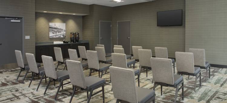 路易斯威尔机场希尔顿家庭套房(Homewood Suites by Hilton Louisville Airport)图片