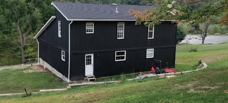 5-bedroom house on open lot in Bentleyville with spacious kitchen and LR.图片