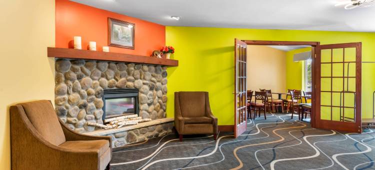 伊克诺旅馆套房酒店(Econo Lodge Inn & Suites)图片