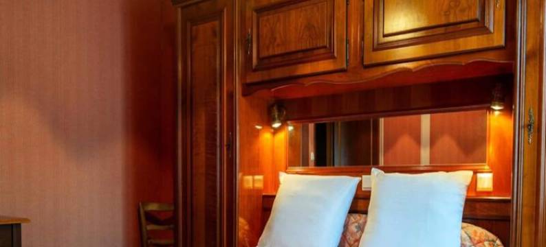 Gîte de France Bon Aubrac for 12 People图片