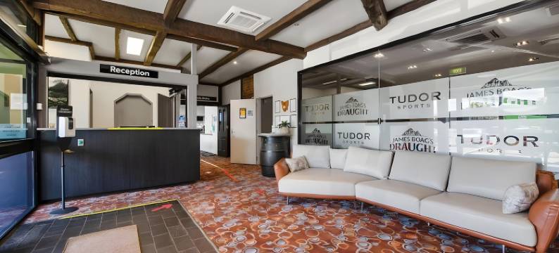 奥尔德都铎酒店(Olde Tudor Hotel)图片