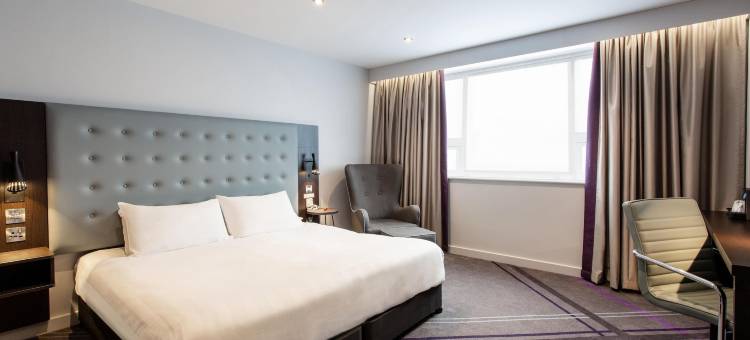 普瑞米尔雷丁酒店(Caversham桥)(Premier Inn Reading (Caversham Bridge))图片