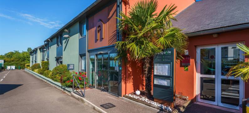 圣阿波利奈尔东第戎康铂酒店(Campanile NATURE - Dijon Est Saint-Apollinaire)图片