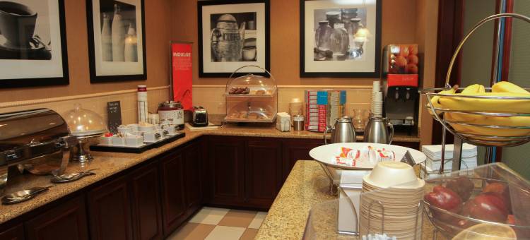 希尔顿欢朋酒店-克林顿(Hampton Inn Clinton Mo)图片