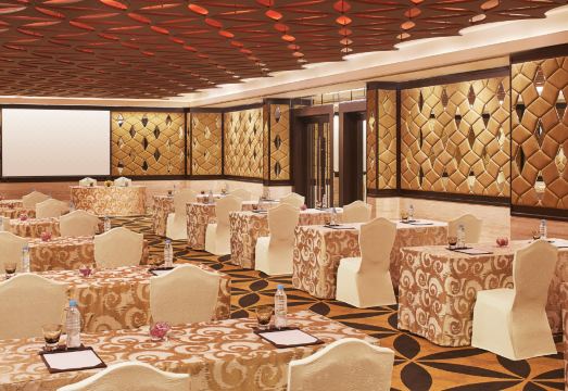 Taj Santacruz Hotel Overview