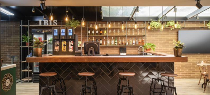 宜必思库里提巴巴特尔酒店(Ibis Curitiba Batel)图片