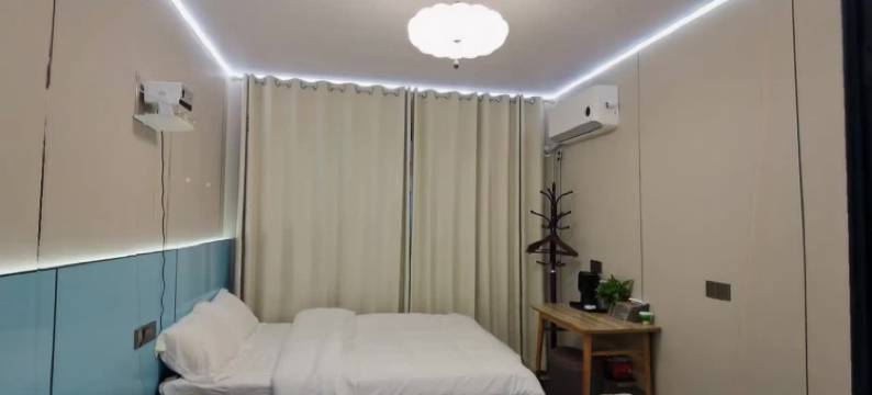 畅享·民宿(开封国家森林公园万岁山武侠城店)图片