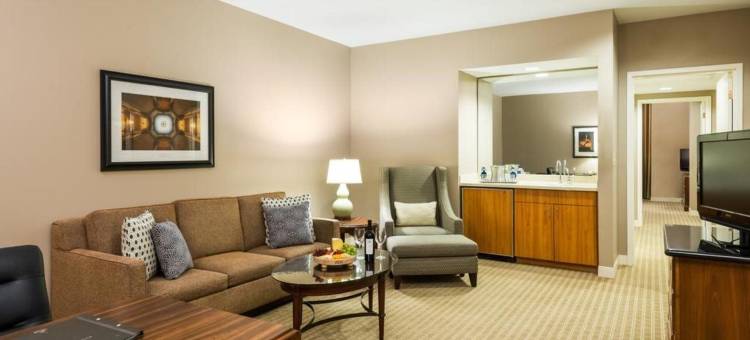印第安纳波利斯希尔顿套房酒店(Hilton Indianapolis Hotel & Suites)图片