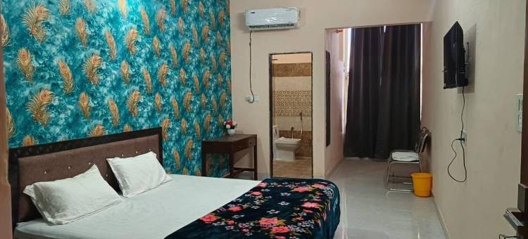 斯瓦斯提克旅馆(Swastik Inn)图片