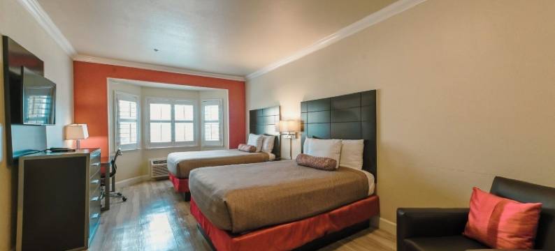 盖特威旅馆和套房(Gateway Inn and Suites San Francisco SFO Airport)图片