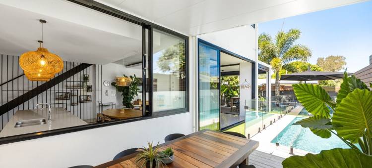 宽敞的三卧室静居，带烧烤和泳池(Spacious 3-bedroom Retreat With BBQ and Pool)图片
