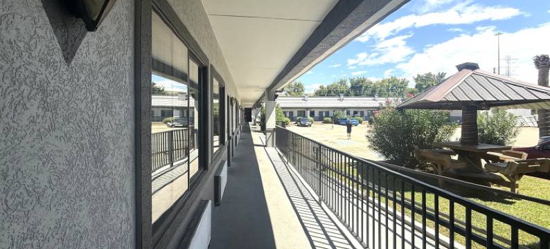 O Regency Suites Houston - IAH Beltway 8 酒店(Hotel O Regency Suites Houston - IAH Beltway 8)图片