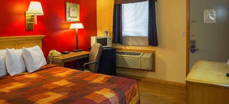 罗德威酒店水牛城(Rodeway Inn)图片