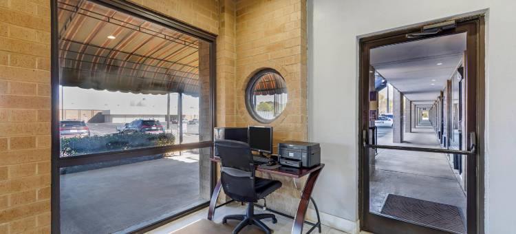 品质酒店-哥伦布，密西西比州(Quality Inn Columbus, MS)图片