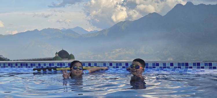 杜鹃花萨帕酒店(Azalea Sapa Hotel)图片